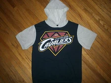 CLEVELAND CAVALIERS UNK HOODED SWEATSHIRT Short Sleeve Hoodie Tee Basketball SM