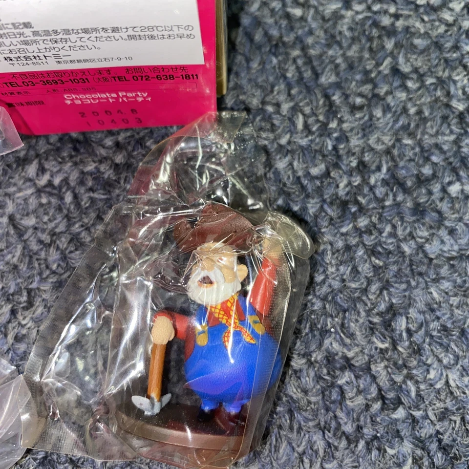 Lote 4 bonecos misteriosos Tomy Disney Japão Mickey Mouse Louie Toy Story Pete - Imagem 4 de 4