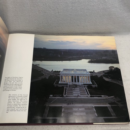 ROBERT CAMERONS ABOVE WASHINGTON BOOK AERIAL PHOTOGRAPHS OF DISTRICT OF COLUMBIA - Afbeelding 8 van 11