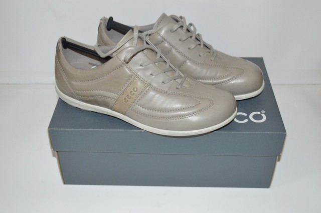 ecco cayla lace up