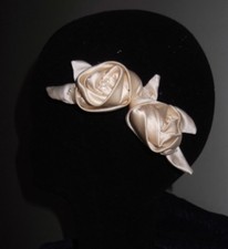 CREAM DELUSTRED SATIN ROSE HAIRCOMB, BRIDAL,HAIR ACCESSORIES, NEW, Australian