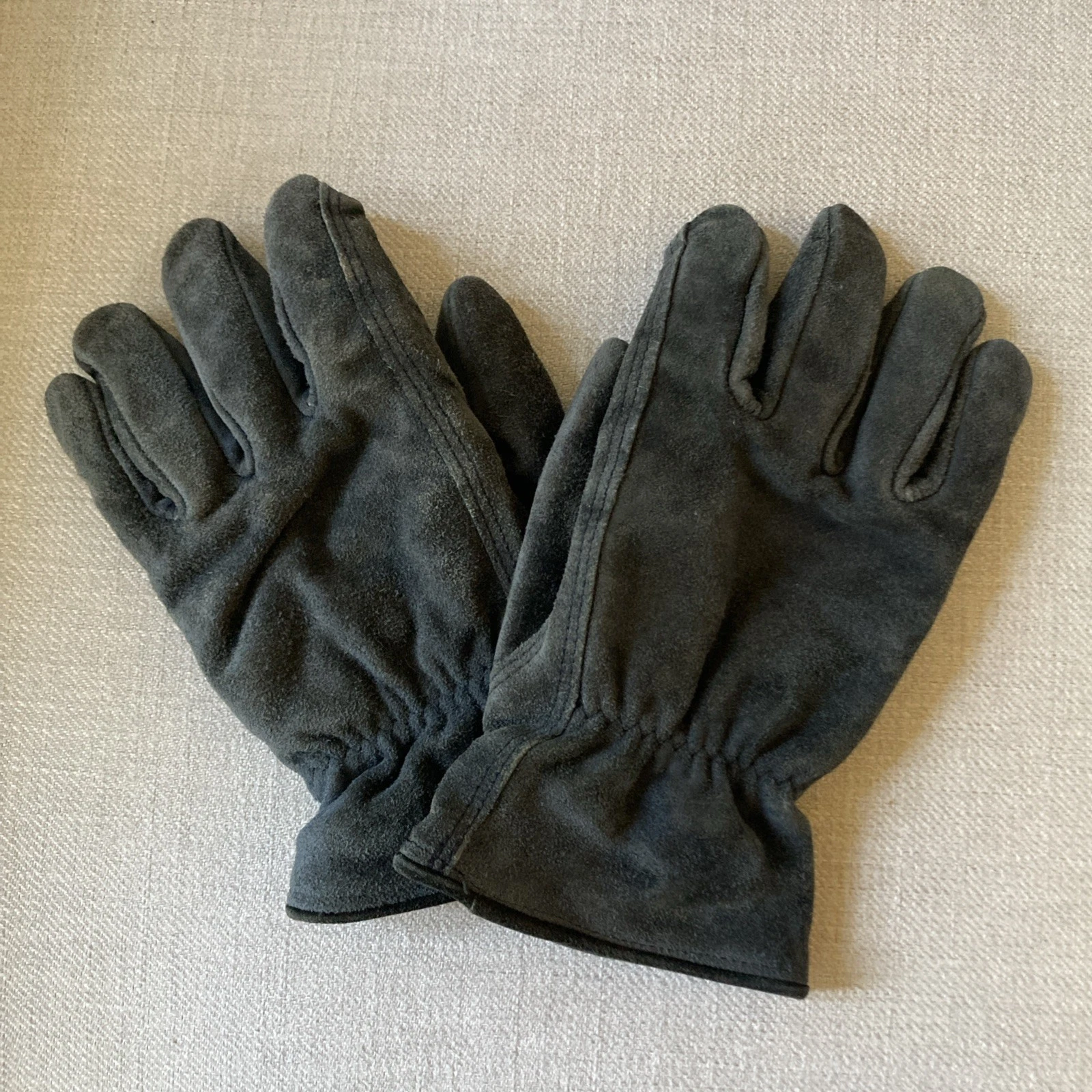 Vtg Banana Republic Mens Thinsulate Suede Leather Gloves Large Made In USA Blue
Opens in a new windo