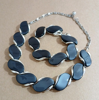 Stunning Vintage Lisner Moonglow Choker Necklace/ Bracelet Set Silver Tone Gray