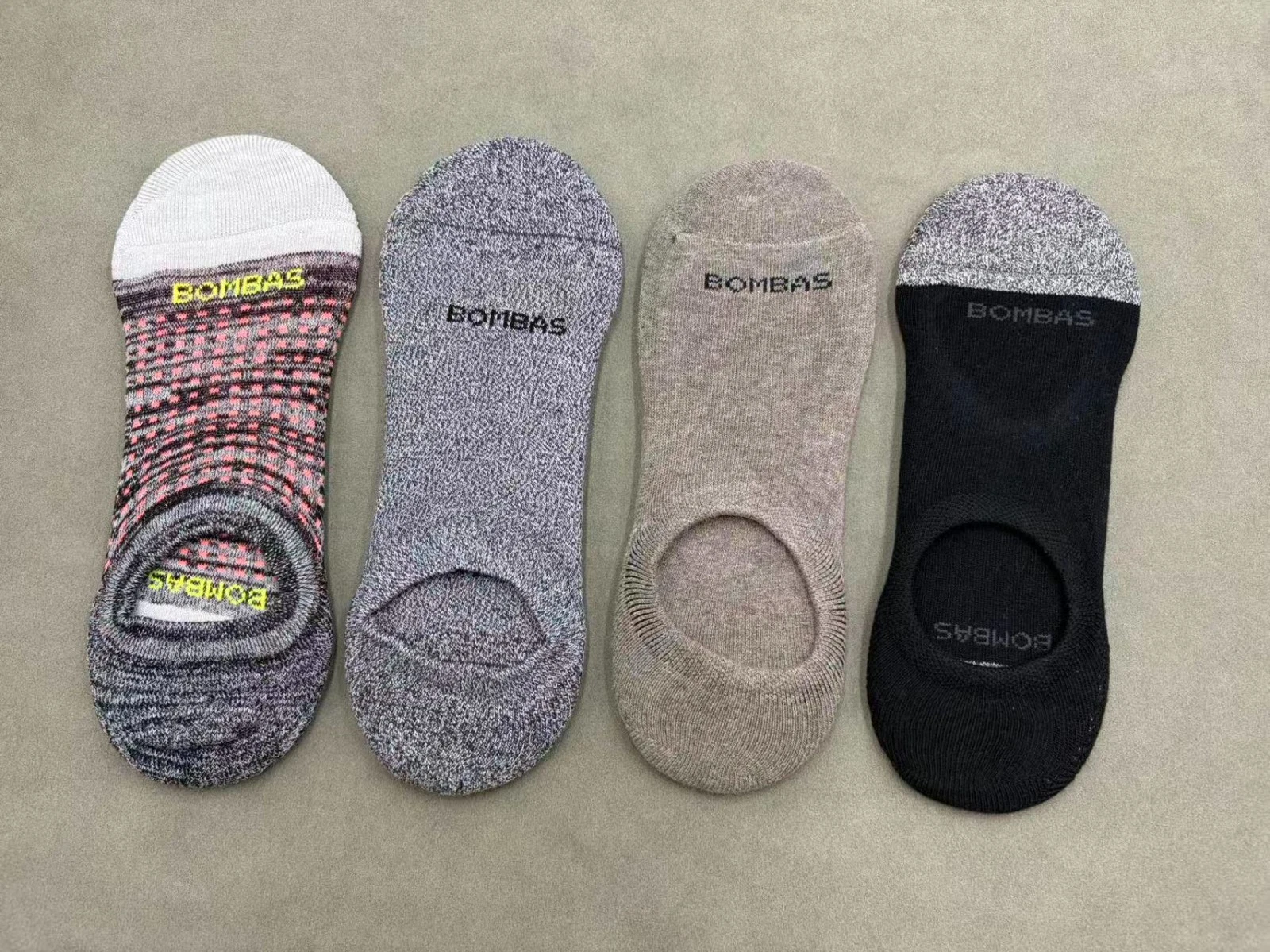 4 pairs Men's Marl Cushioned No Shows Socks Size Large 9-13 4 Colors
Opens in a new window or tab