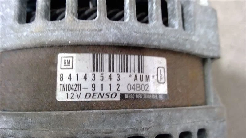 Alternador Chevrolet Tahoe 2019-2020 OEM 84143543  Foto 3 de 4