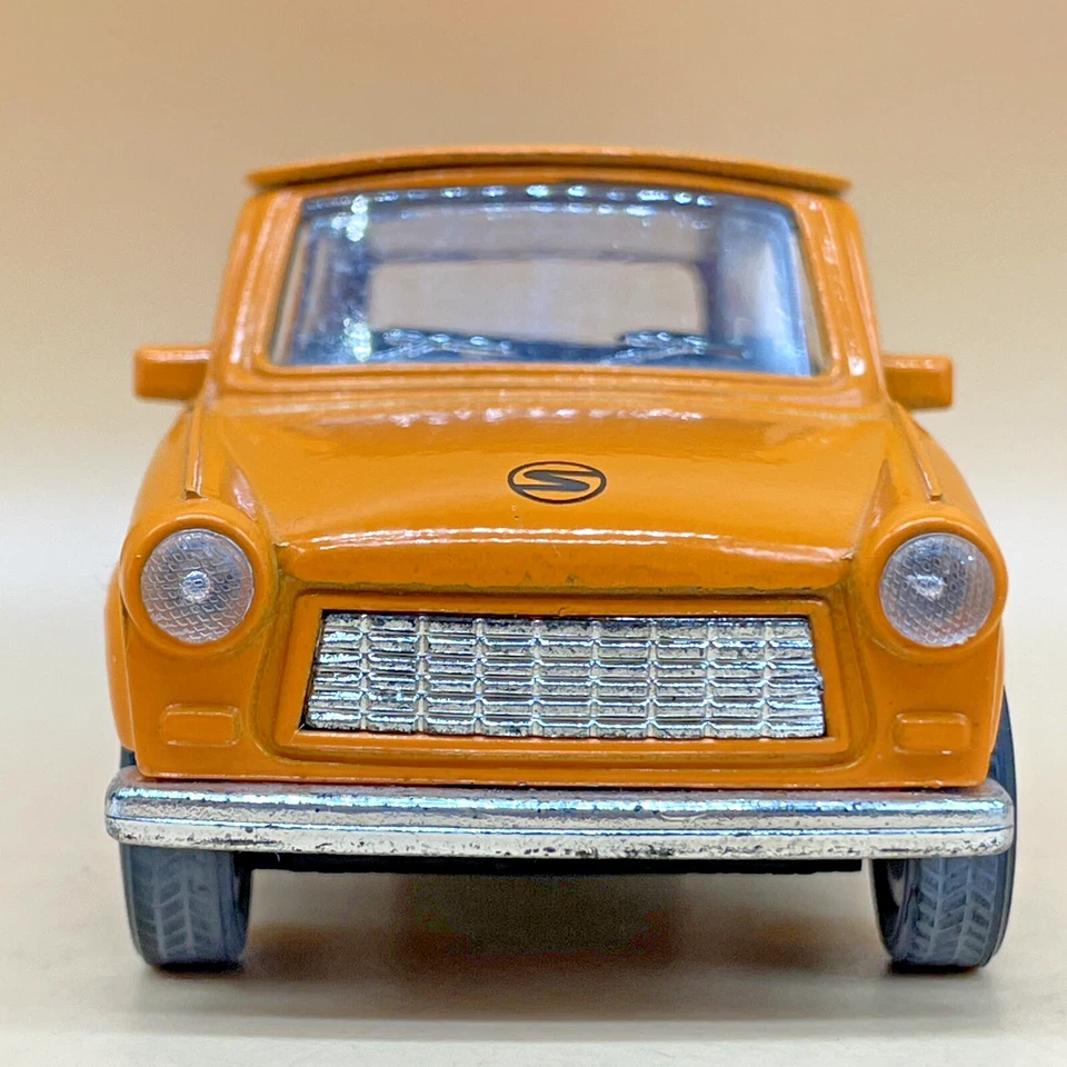 Coche diecast Trabant 601 SS9303 Welly x SunStar 1989 - pantalla naranja escala 1:38 Foto 4 de 4
