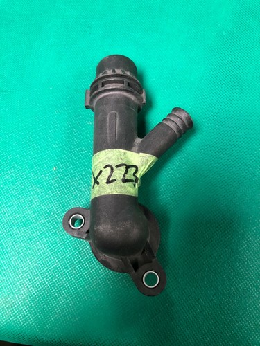 *5 X223 BMW Z3 E46 E36 hinten Zylinderkopf 3er 316 Kühlmittelflansch