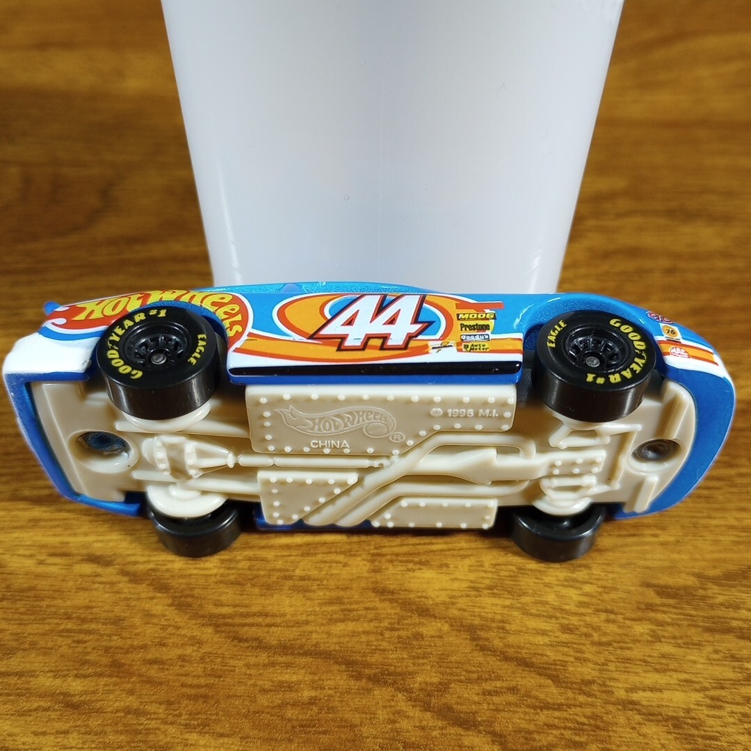 ミニカー #44 Pontiac Grand Prix Hot Wheels Vintage Team Pro