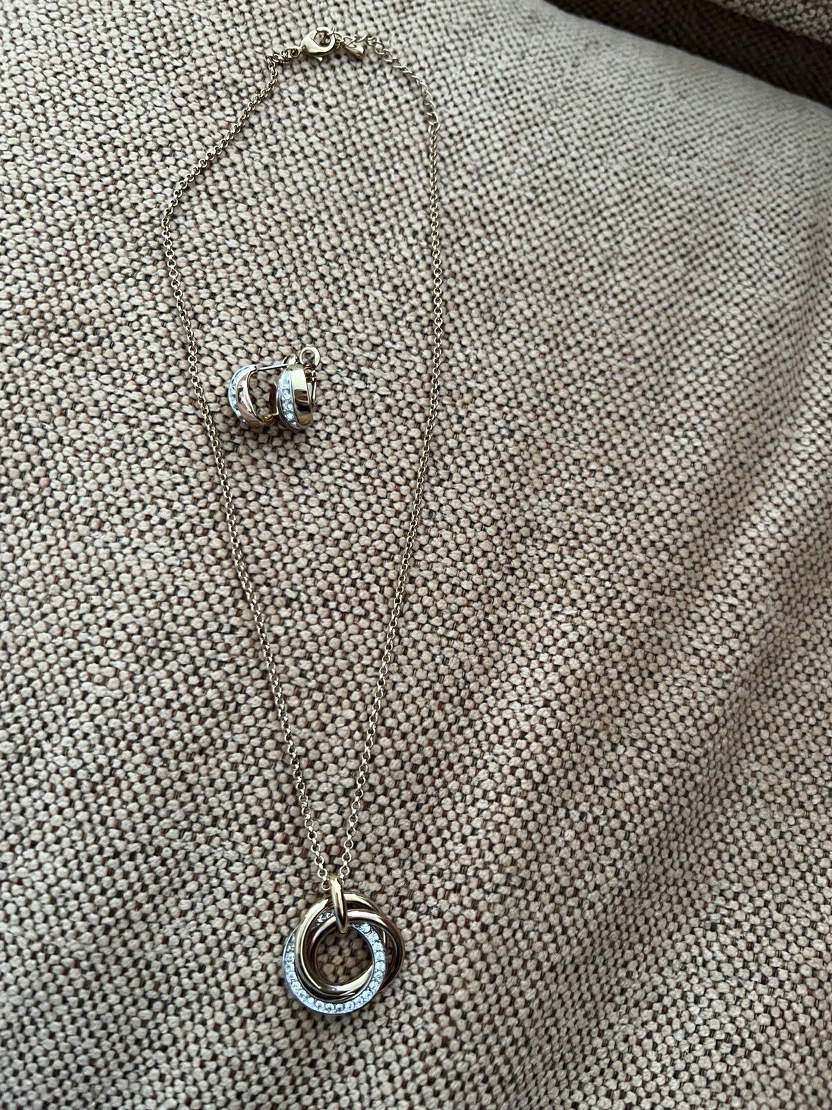 Picture 5 of 8
