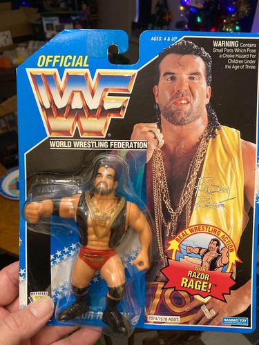 WWF HASBRO Blue Series Razor Ramon Purple  MOC VIN...