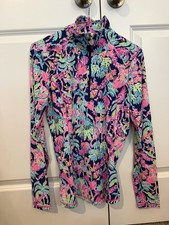 Lilly Pulitzer Justine Luxletic Pullover Small Oyster Bay Navy Seen  Herd UPF 5