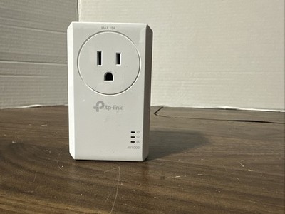 TP-Link TL-PA7017P AV1000 Gigabit Passthrough Powerline Adapter - Single Unit
