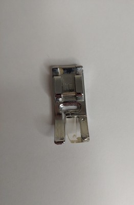 Zickzack Nähfuß (J) passend für Baby Lock und Brother Maschinen (137748101) Nähen