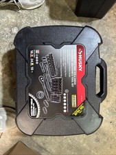 Husky Juego de herramientas de 60 piezas 1/4” Drive & 3/8” Drive Universal Mechanics Tool Set