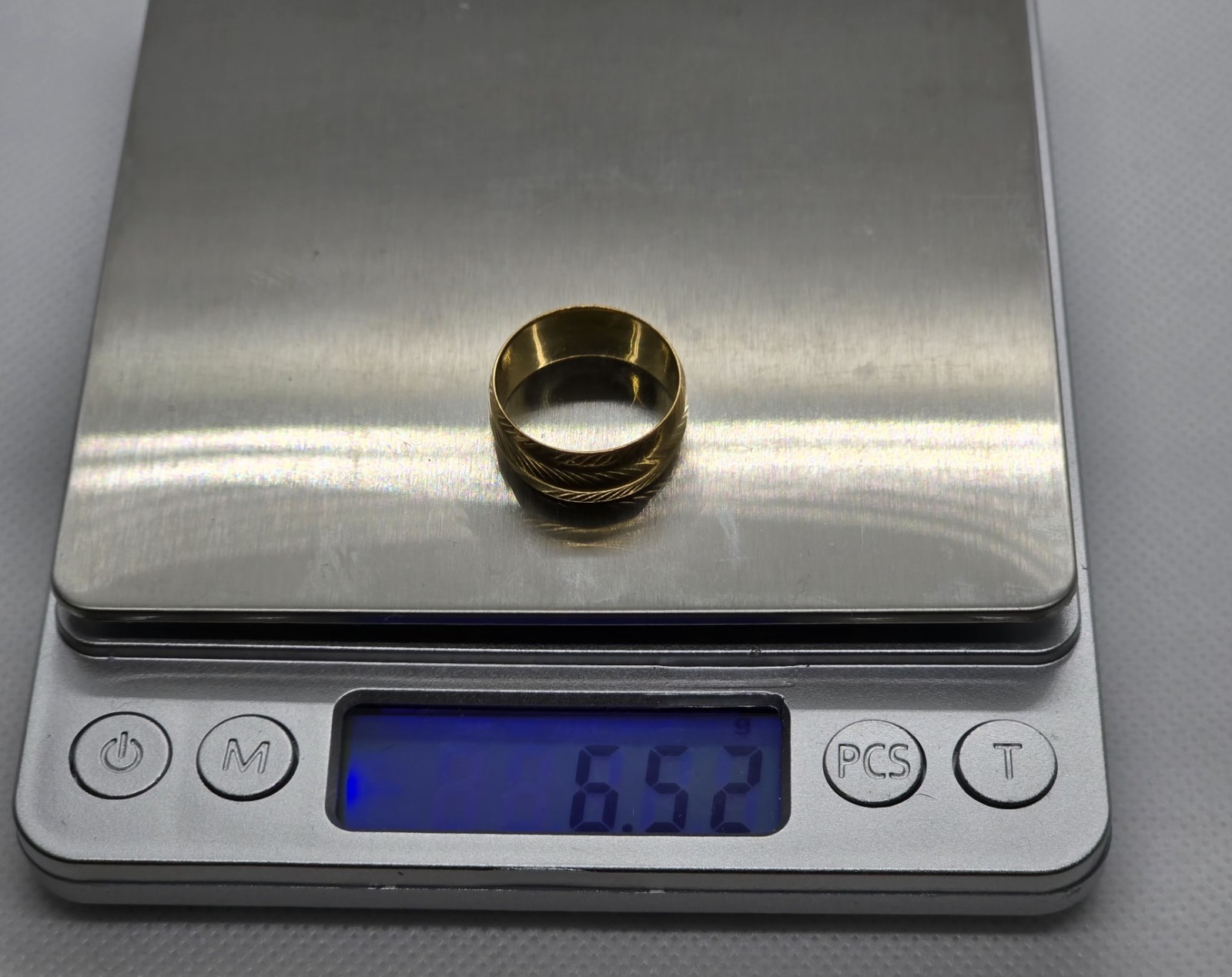 Solid 22ct Yellow Gold Patterned Wedding Band Rin… - image 17