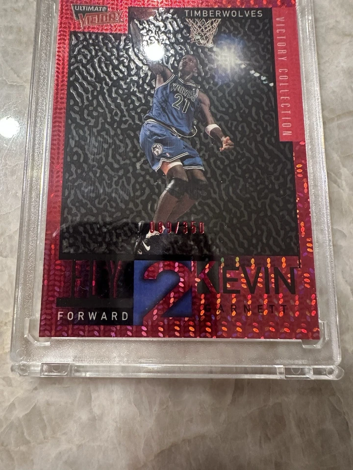 Colección Ultimate Victory Kevin Garnett 2000-01/350 79 Minnesota Timberwolves Foto 2 de 4