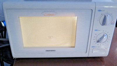 MIKROWELLE    20L, 1200W, Weiß, DAEWOO   Microwave KOR-6105