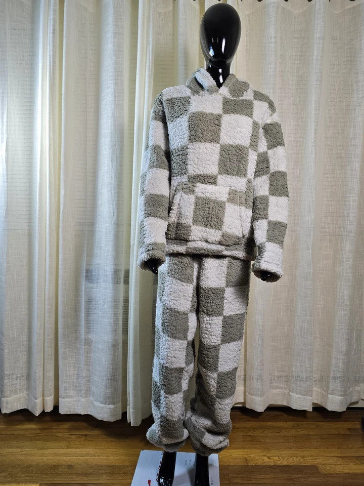 Womens 2 piece fleece checkerboard lounge set size 8 - Изображение 3 из 4