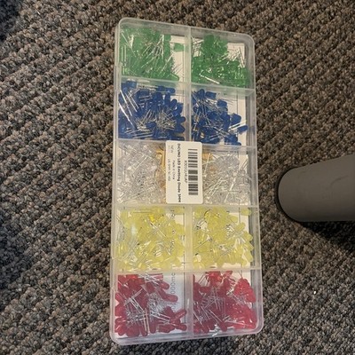 Dicuno 450 Pieces (5 Colors x 90 Pcs) 5mm Light Emitting Diodes