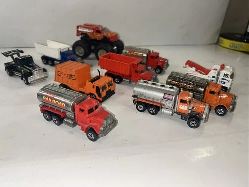 Hot Wheels & Matchbox Vintage Big Rigs & Big Trucks Lot Of 10 KW Tow Dump