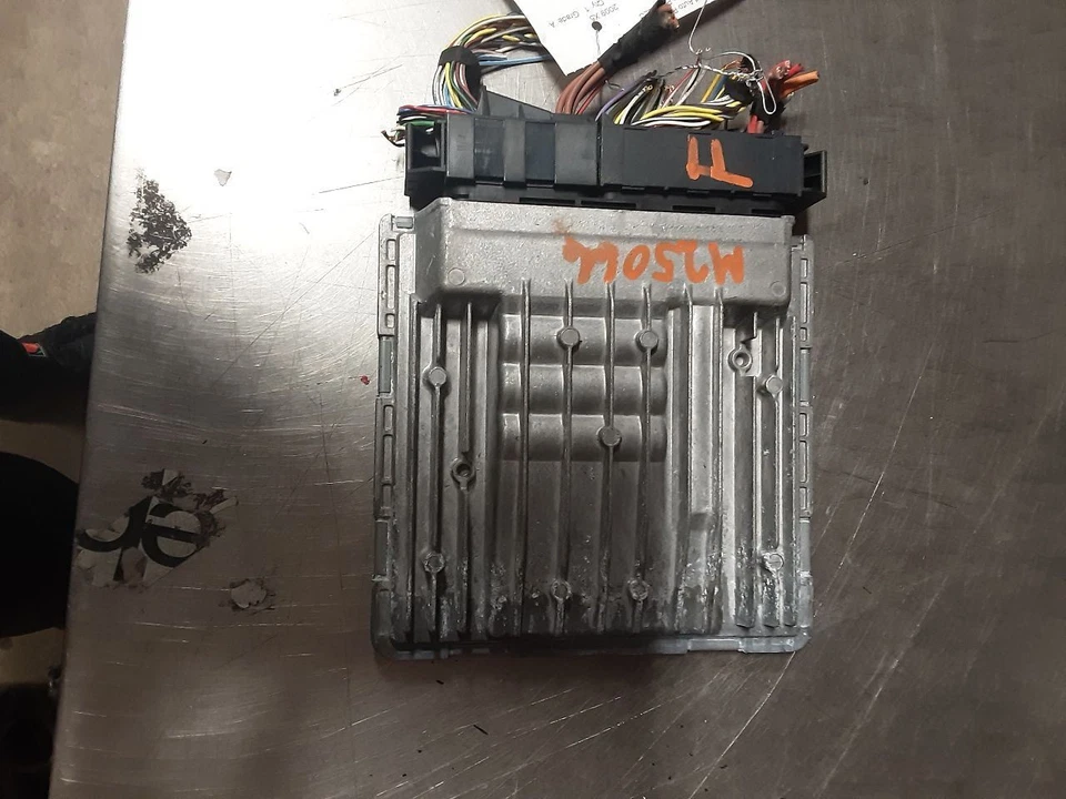 Engine ECM Electronic Control Module Sedan Fits 07-10 BMW 323i 601724 Foto 3 de 4