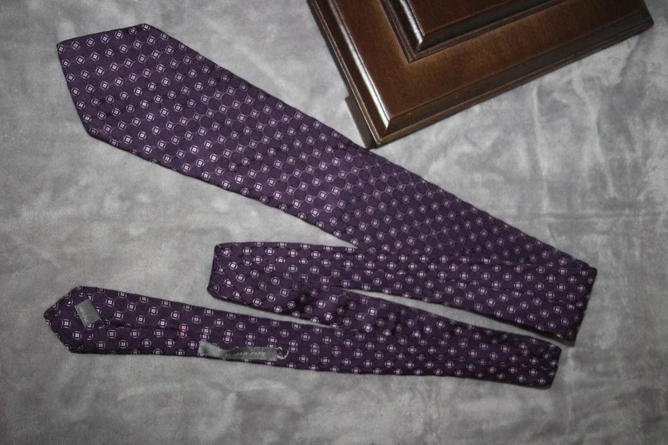 Corbata Daniel Cremieux Hecha a Mano EE. UU. Púrpura Geométrica Seda Negocios Corbata Foto 4 de 4