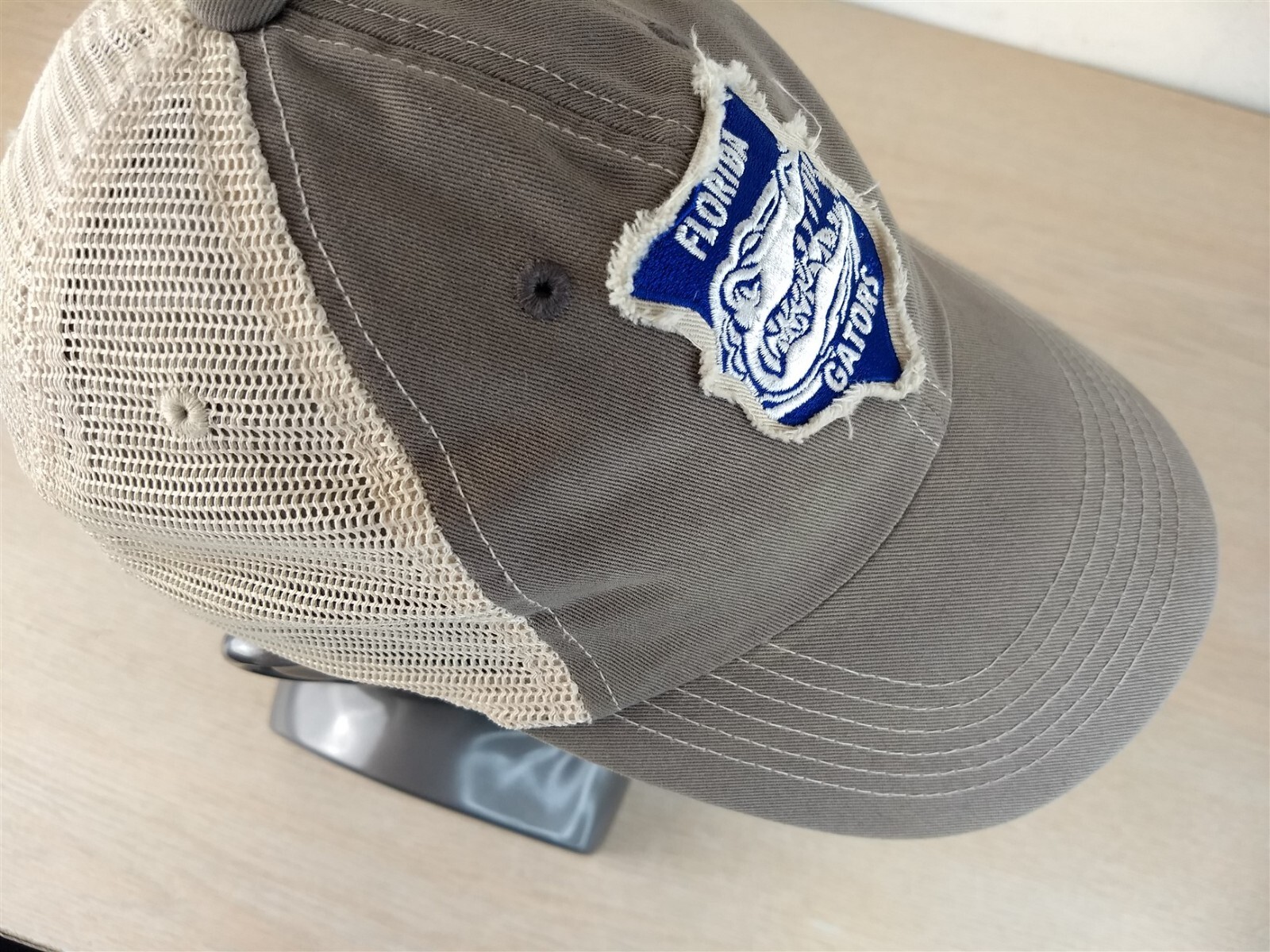 FLORIDA GATORS PATCH ADJUSTABLE SNAPBACK TRUCKER/… - image 10