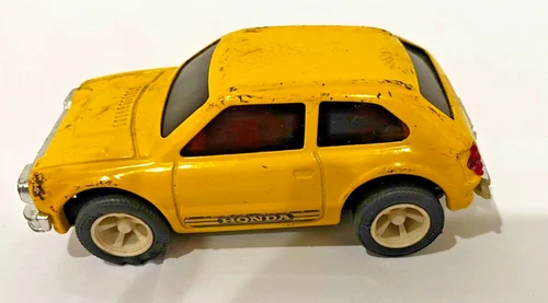 VINTAGE TONKA HONDA CIVIC YELLOW FRICTION CAR TOY