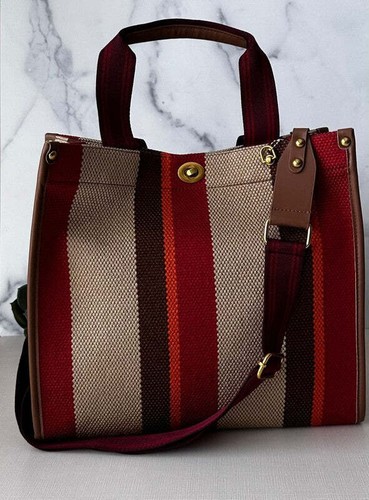 Small Stripe Tote - Picture 10 of 17