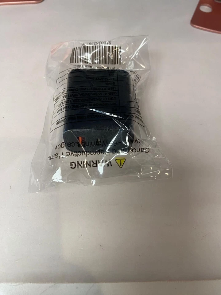 New iPhone & Galaxy Fast Charger Block USB Type-C & A Wall Power Adapter Brick - Image 3 of 3