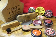 Kiwi Shoe Shine Groomer Wooden Box Case Foot Rest Keystone Steubenville Ohio