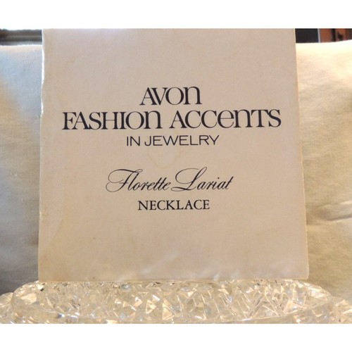 Avon Collana Moda Accento Floretto Lariat - Foto 6 di 7