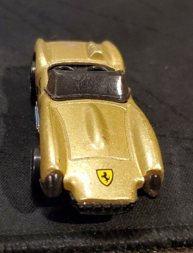1990 Hot Wheels Ferrari Mattel Gold Classic Racer #16 Die Cast Metal Toy Car - Picture 3 of 7