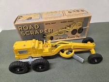 Hubley Road Scrapper No. 481 BOXED / 1950s