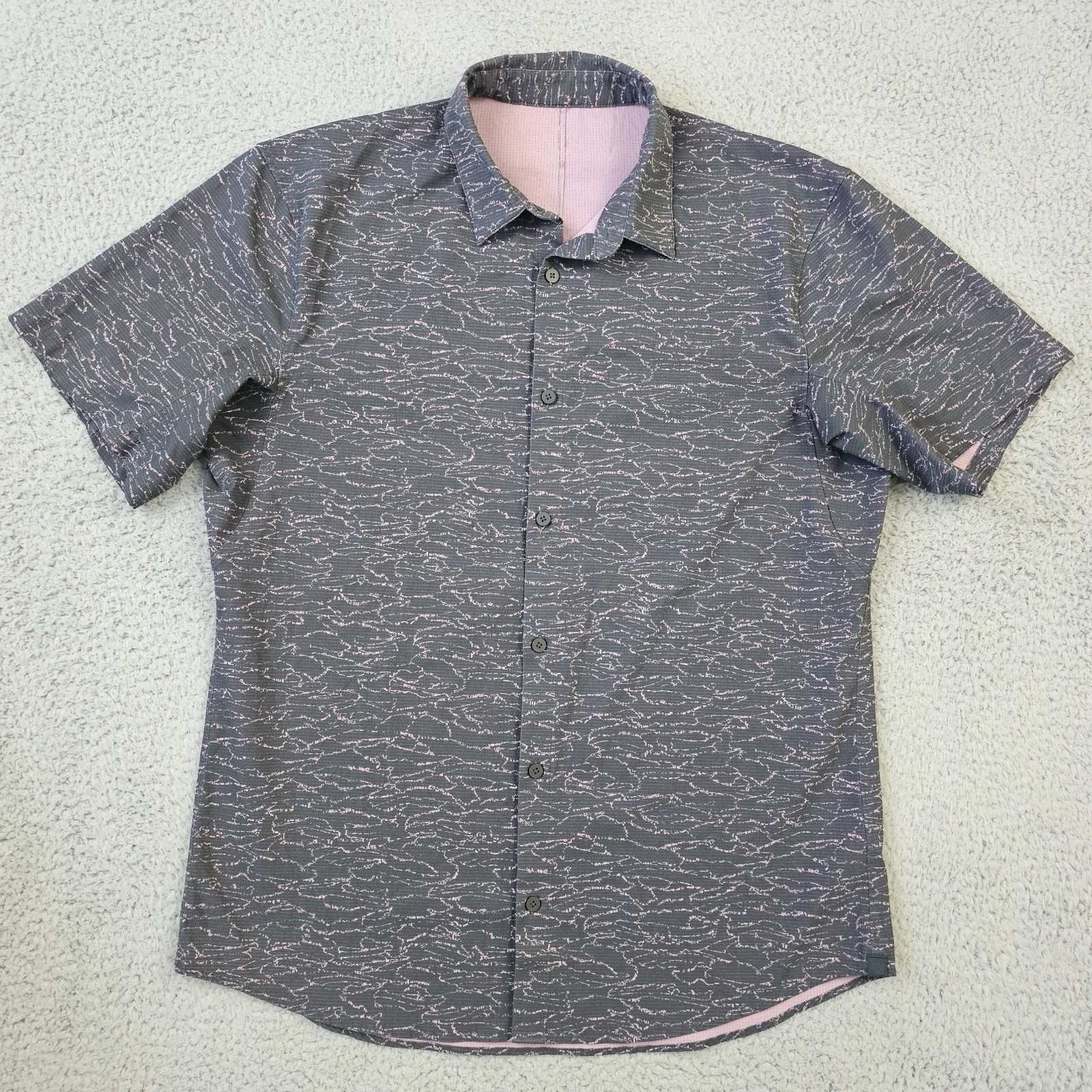 Lululemon Shirt Mens XL Airing Easy Short Sleeve Button Up Performance Stretch