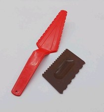 Tupperware Cake Decorator Tool Cut n Slice Server Red 1228 Serrated Pie Pastry