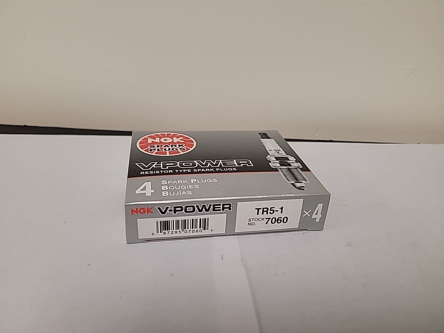 4 PACK, NGK 7060 TR5-1, V-Power Spark Plug, Made In Japan