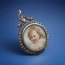 C1900 The Parisian Diamond Co Sterling & Gold Paste Portrait Hair Locket