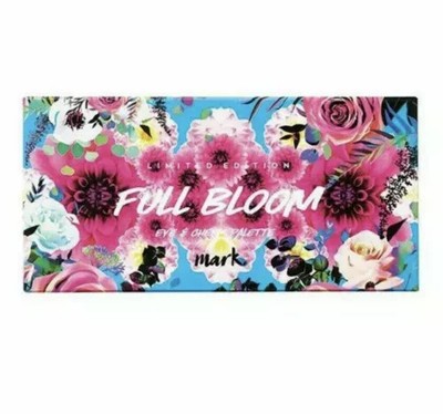 Avon Mark. Full Bloom Eye & Cheek Palette 7 Lidschatten 1 Highlighter & 1 Rouge