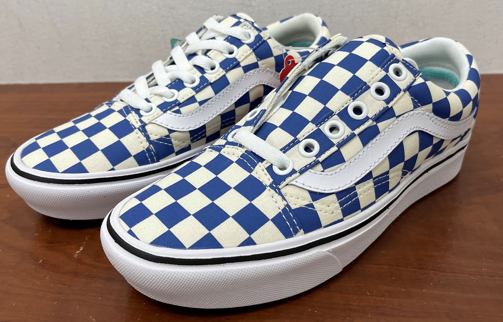 old skool vans blue checkered