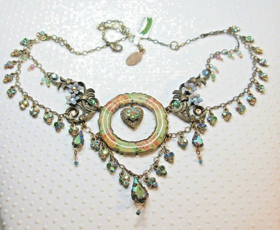 NUEVO CON ETIQUETAS Michal Negrin Precioso Medallón Cristal Esmaltado Collar Distintivo