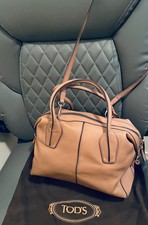 Authentic Tods tote stachel leather D-bag for women Tan/dark beige?