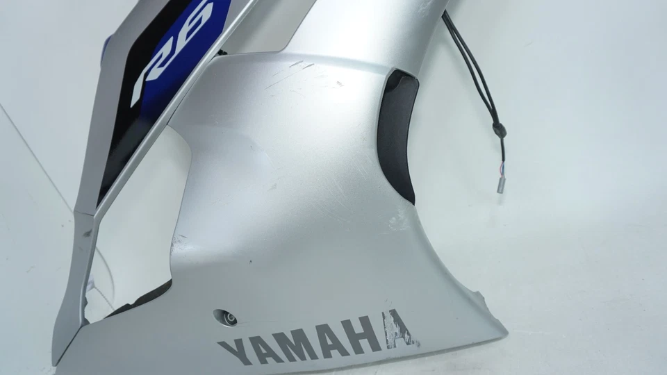 Крышка правостороннего обтекателя 2016 08–16 YAMAHA YZF R6 пластиковая серая синяя 308659 от оригинального производителя - Изображение 2 из 4