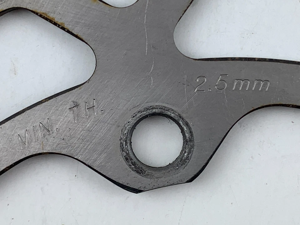 Rotor de disco de freno delantero OEM Suzuki para 22-25 RMZ250 / 18-25 RMZ450 Foto 4 de 4