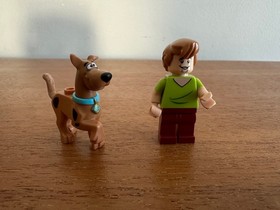 LEGO Scooby-Doo Mystery Machine (Shaggy & Scooby Minifigs, No Booklet, No Box)