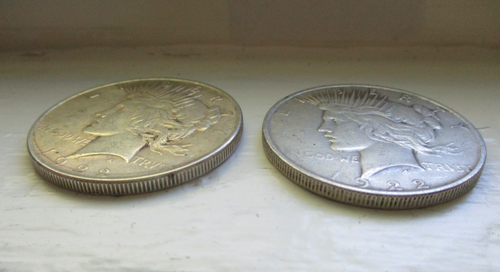 Peace Dollar 90% Silver 1922 LOT OF 2 Bullion Coin $1 - Picture 3 of 6