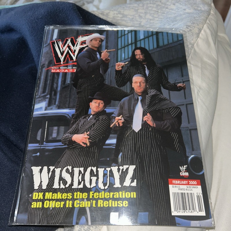 WWF WWE MAGAZINE - FEBRUARY 2000 - DX