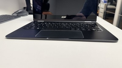 Acer Spin 7 Laptop/Convertible funktionsfähig mit Zubehör