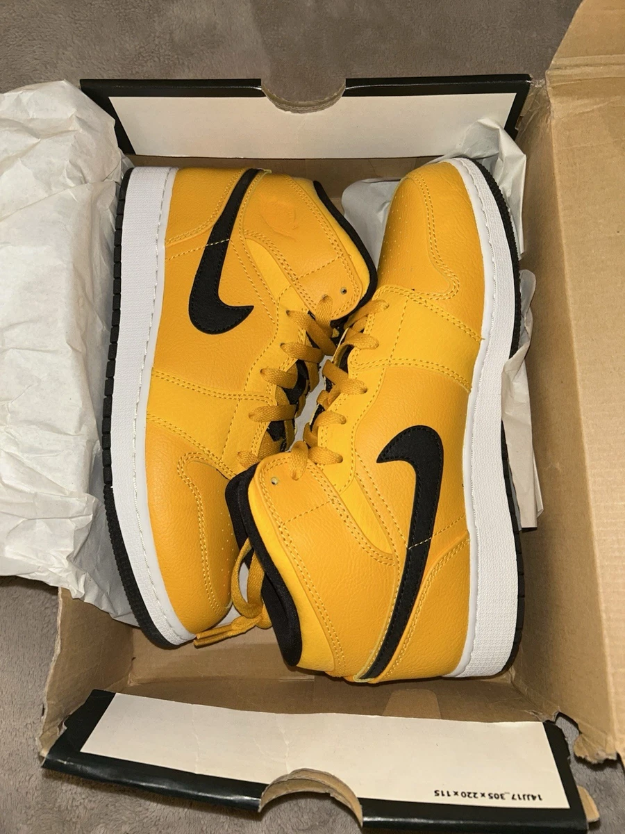 Preços baixos em Jordan 1 Mid Yellow | eBay