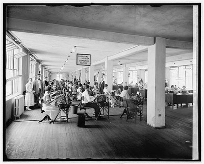 Photo:Computing Commutation Section Women Typing Office c1910-1935